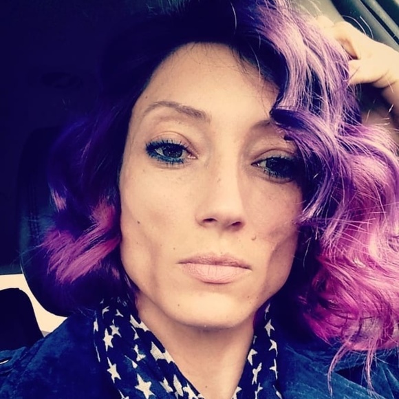 Meet your Posher, Marissa - Picture 1 of 1